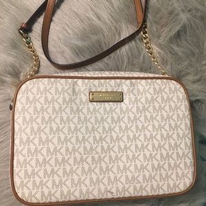 Michael Kors crossbody